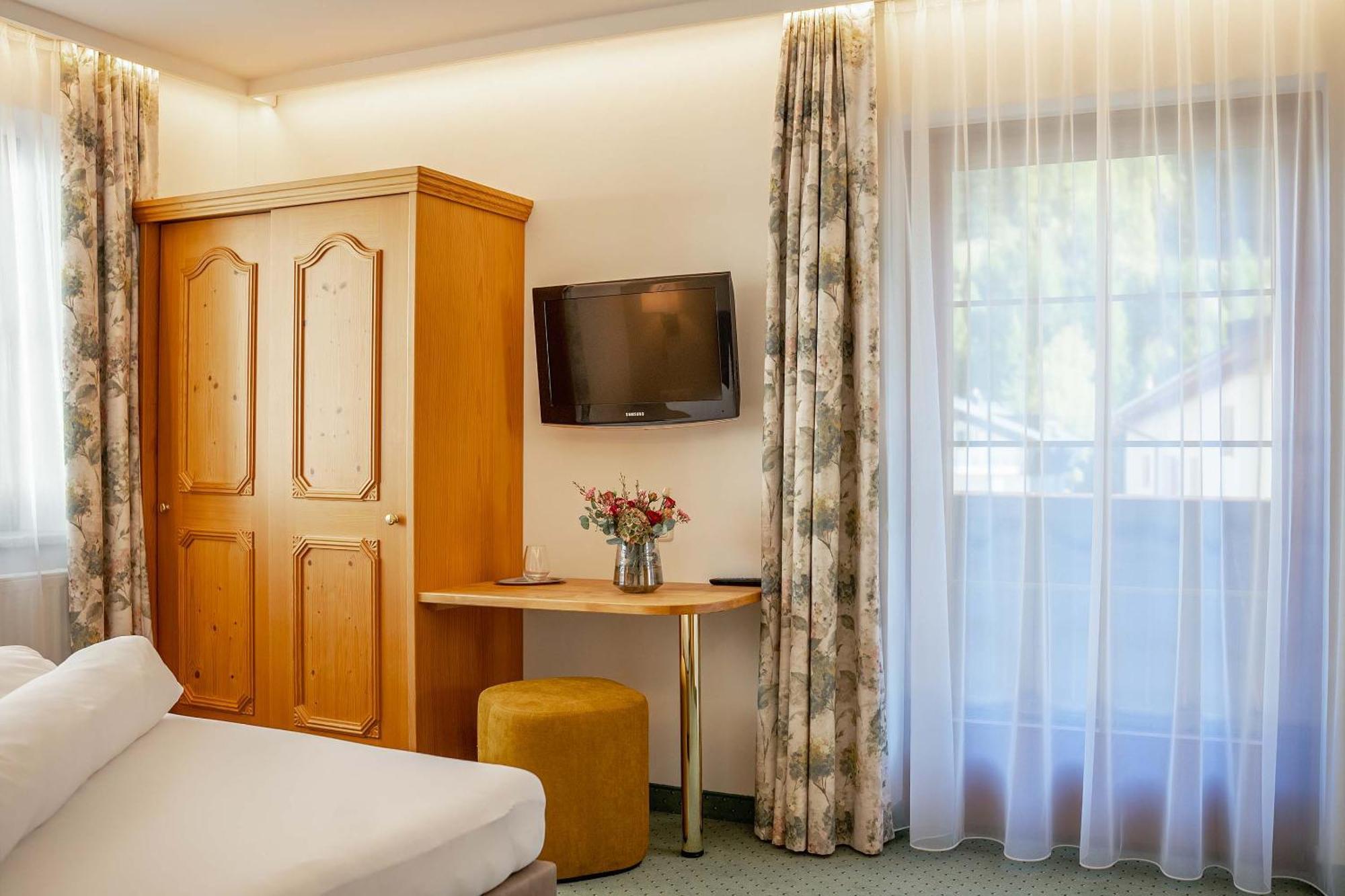 Pension Inge Sankt Anton am Arlberg Esterno foto